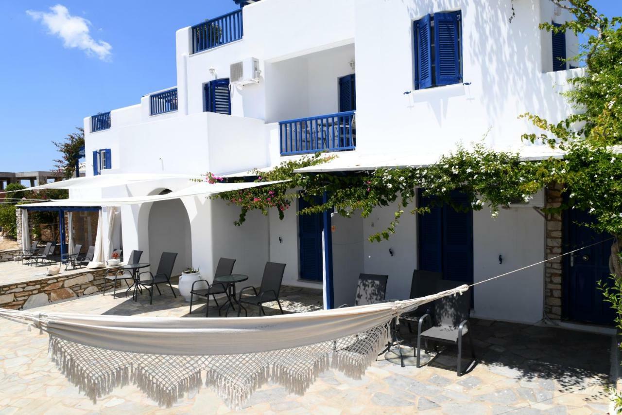 Dryades Family Hotel Drios Exterior foto