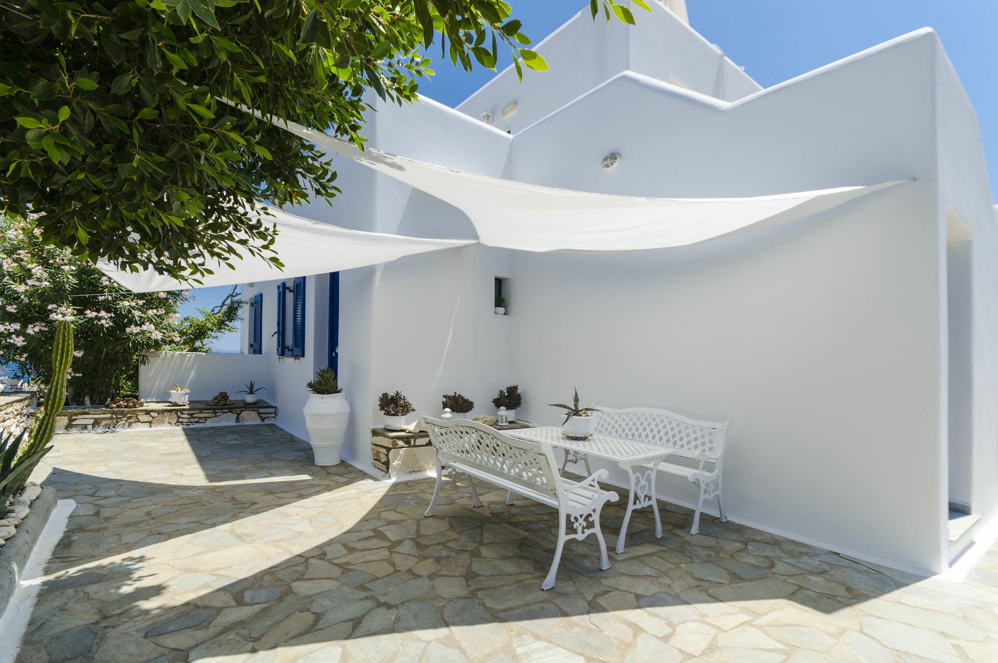 Dryades Family Hotel Drios Exterior foto