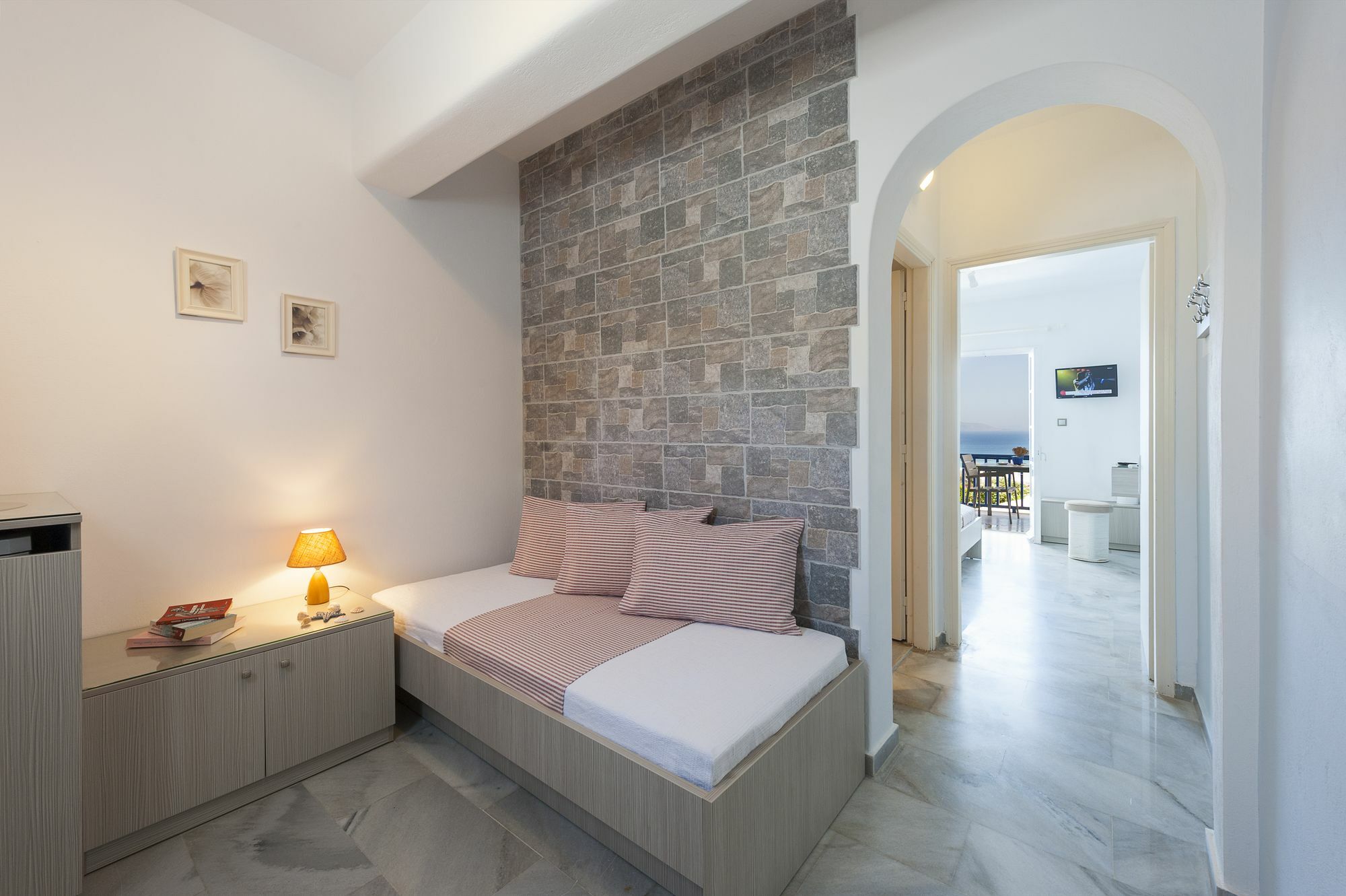 Dryades Family Hotel Drios Exterior foto